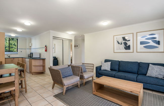 Bayview Beachfront Apartments, in town right on the beach - Foto 30