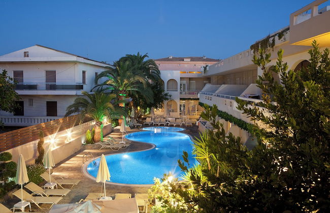 Axos Hotel - Foto 31