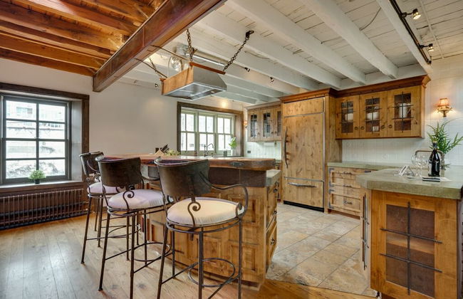 Downtown Rockstar Residence - Photo 12