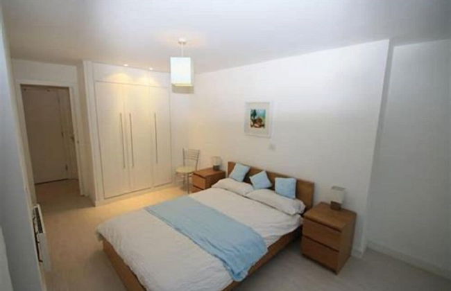 Serviced Apartments Leeds 3 - Photo 6