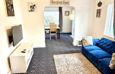 A cozy home with fire place - Foto 12