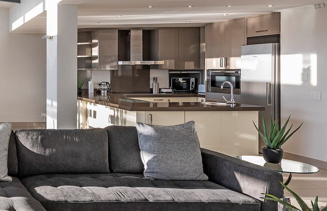 Blue Views Penthouse Beachfront Apartments - Foto 4