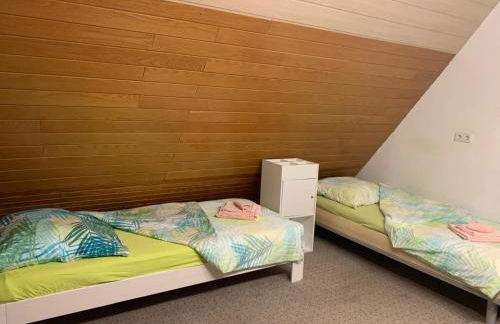 Fair House Near Düsseldorf- 5 Bedrooms, Garden, Terrace Parking - Foto 3