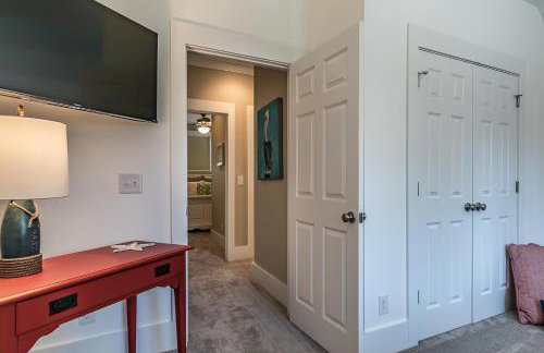 New Listing - Centrally located Beaufort home - Foto 40