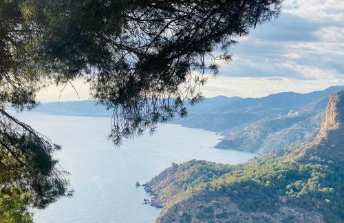 Jardines de Adnania en Marina del Este con vistas al mar - Photo 28