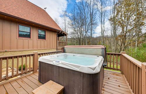 Cozy Couples Getaway with Hot Tub Fox Ridge Cabin - Foto 25