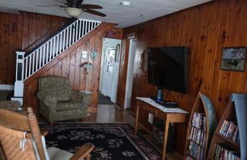 4 Seasons 4 bedroom lake level home - Foto 13