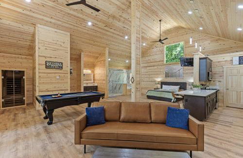 True Love Treehouse - Magic Above the Pines - Foto 1