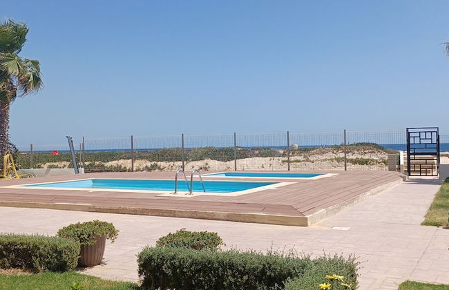 Beach Front Luxury Living Apartment - Foto 15