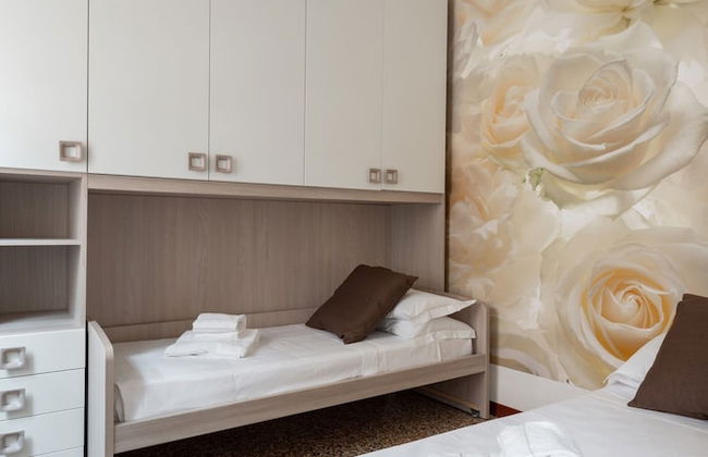 San Polo Canal View Apartments - Photo 41