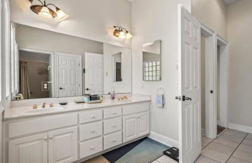 Toes in the Sand- a Gulf-Front Paradise - Foto 32