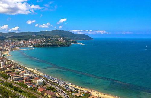 Nausicaa Beach and Town - Foto 25