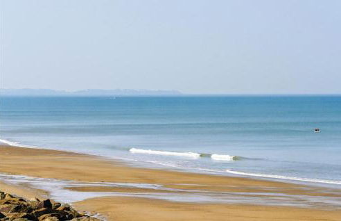 Awesome Home In Hauteville-Sur-Mer - Foto 25