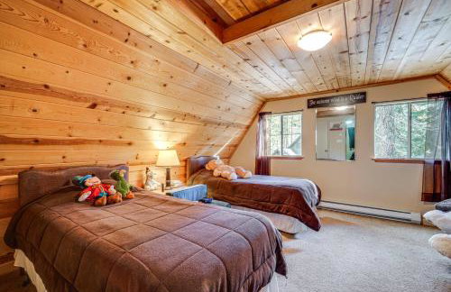 Near Slopes, Donner Lake and Trails! Woodsy Retreat - Foto 20