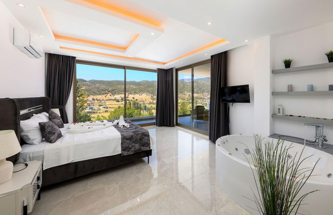 Villa Taha in Kas With 3 Bedrooms and 3 Bathrooms - Foto 2