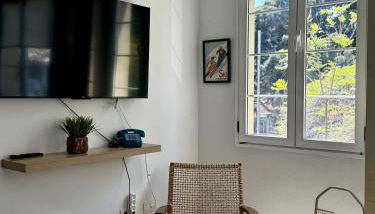 Moderno y luminoso apartamento en Santa Cruz capital - Foto 4