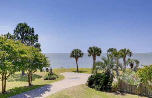Waterfront Crystal Coast Vacation Rental with Deck! - Foto 17