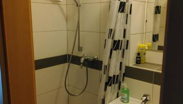Sonnenhof - Photo 3, Shower