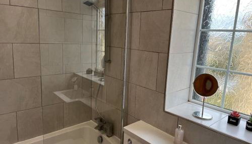 Steeple View - A two bedroom 18th century cottage. - Foto 5, Shower