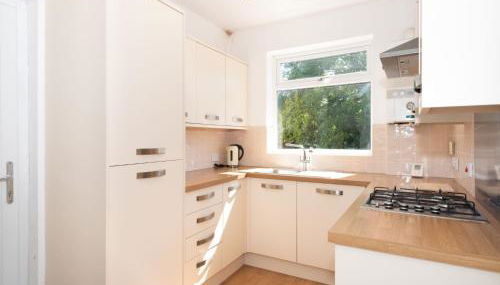 36 Westminster Road Bright & Spacious 2-Bed Home in York with Garden Pass the Keys - Foto 3, stove, pet friendly, Other, minibar