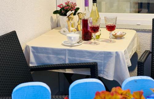 Stylisch und Schick, neue Wohnung, U-Bahn 2 Minuten - Photo 55