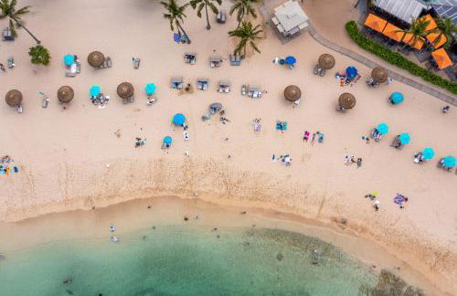 Stunning Golf Course front near the beach - Photo 55