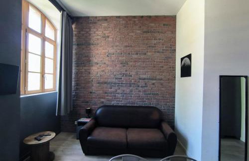 Lovely space TVG Parking - Foto 1