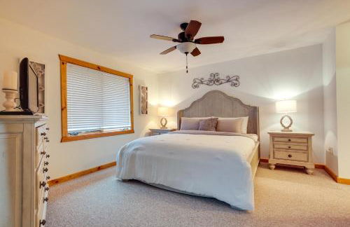 Lake Minocqua Condo with Shared Fire Pit! - Foto 12