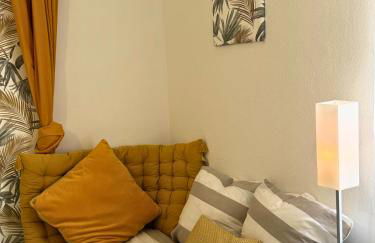 Mini Nid - Centre - Wifi - Equipé - Cosy - Foto 10