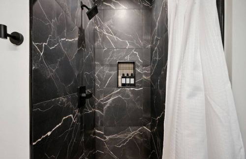 Modern Mountain House with Spa and Scenic Views - Foto 36