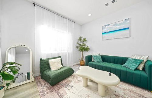 Great Location Oasis w Huge Backyard Near DTLA ,USC ,Ktown - Foto 24