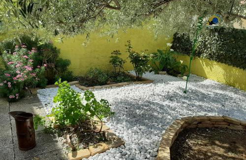 Artistika Golden Apartment - Foto 73