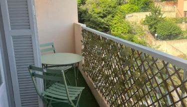 F2 lumineux 8 min à pieds de la plage - Foto 3