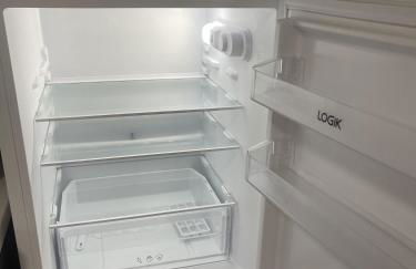 Charlesworth House - Photo 11