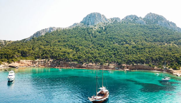 3 islas en un día: Agistri, Moni y Egina - Paseo semiprivado en barco con comida - Foto 4