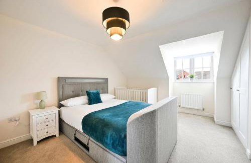 LUX Contractor & Family Haven - Parks x2, Sleeps 9 - Foto 47