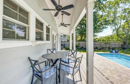 Distinctive Hamptons Home with Pool Near Bay, Ocean - Foto 22