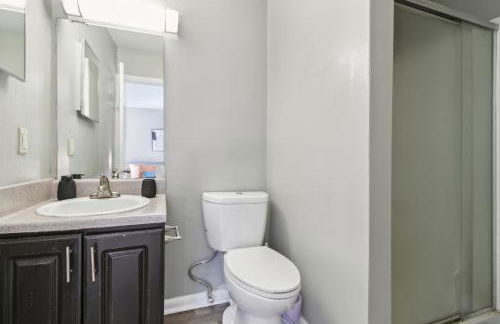 400 winchester 605 l 2 Bed 2 Bath Newly Furnished - Foto 4