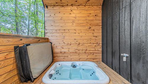 The Ash - Private Cabin with Hot Tub Oasis for Two in the Pines - Foto 2