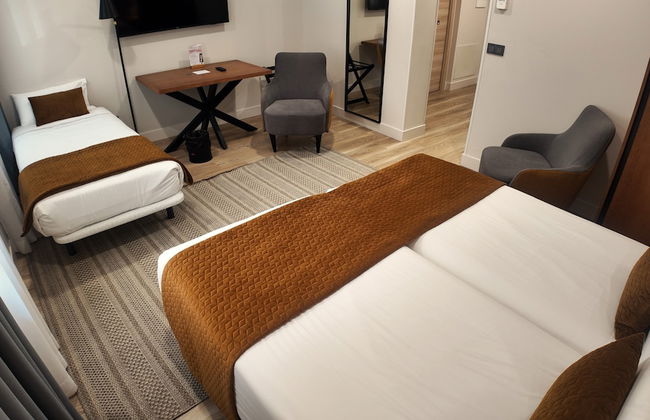 Prisma Suites - Photo 80