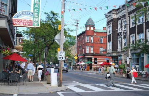 Stylish King Bed, 2BDRM, 1 Mile to DTWN, Game Room - Foto 34