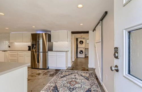 A Pet Friendly And Remodeled I Near RiNo Where Sleeps 7 - Photo 27