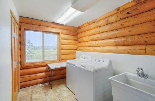 Splendor Valley Farms Huge Log Cabin with King Bed Bunk Beds and Game Room - Photo 45