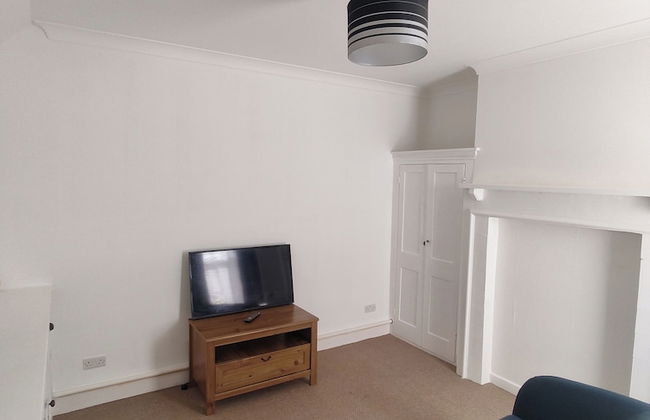 Stylish 2 Bedroom Apartment in Havant - Photo 10