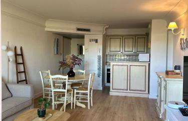 Luciano Sainte Maxime Apartment - Foto 12