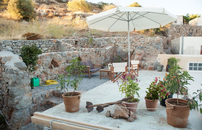 Sitanos Forgotten Neighborhood - Photo 34