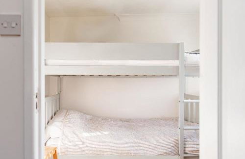 The Watch Tower by Bloom Stays - Photo 13