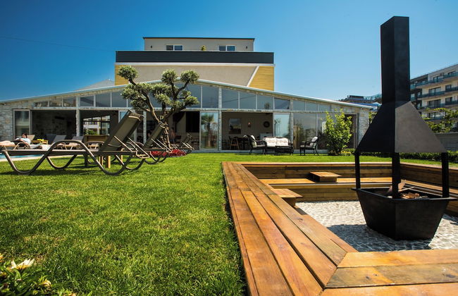 Royalova Hotel - Photo 49