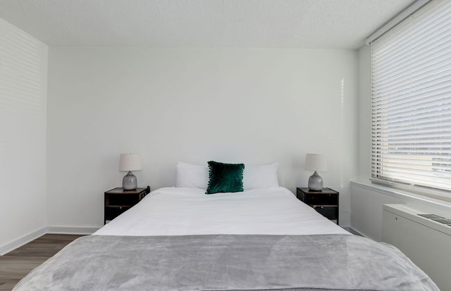 Arlington Modern Comfort Meets City Life - Foto 10