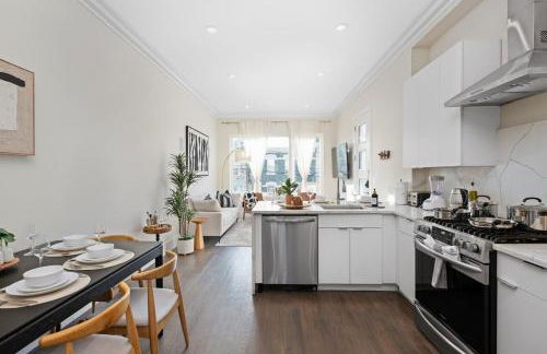 Travelers Dream that's Mins to NYC having Game Room and Parking - Foto 28